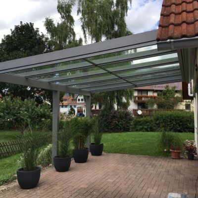 Überdachungen & Carports